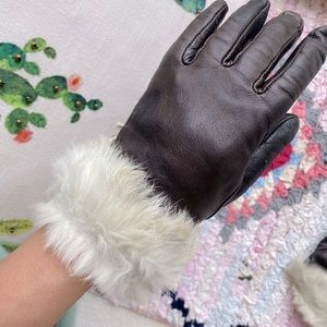 Genuine leather gloves with real rabbit fur
